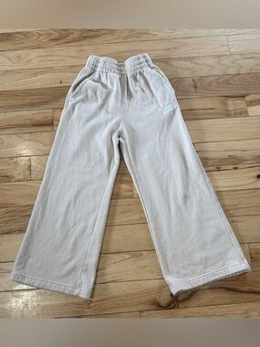 Nike Girls Wide Leg Sweatpants Size Small 8-10 Beige Drawstring Joggers